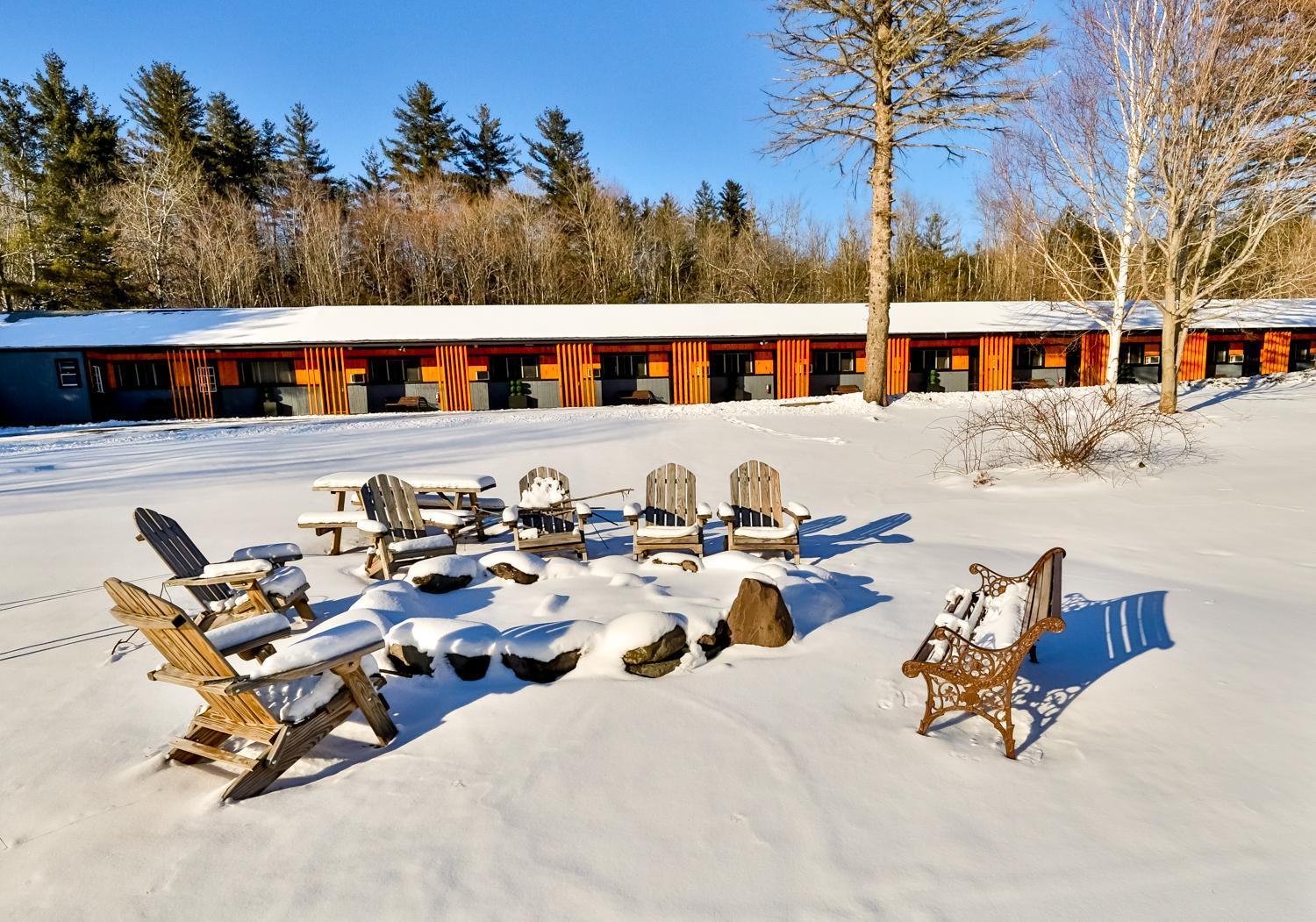 Matterhorns Hunter Lodge Exterior photo